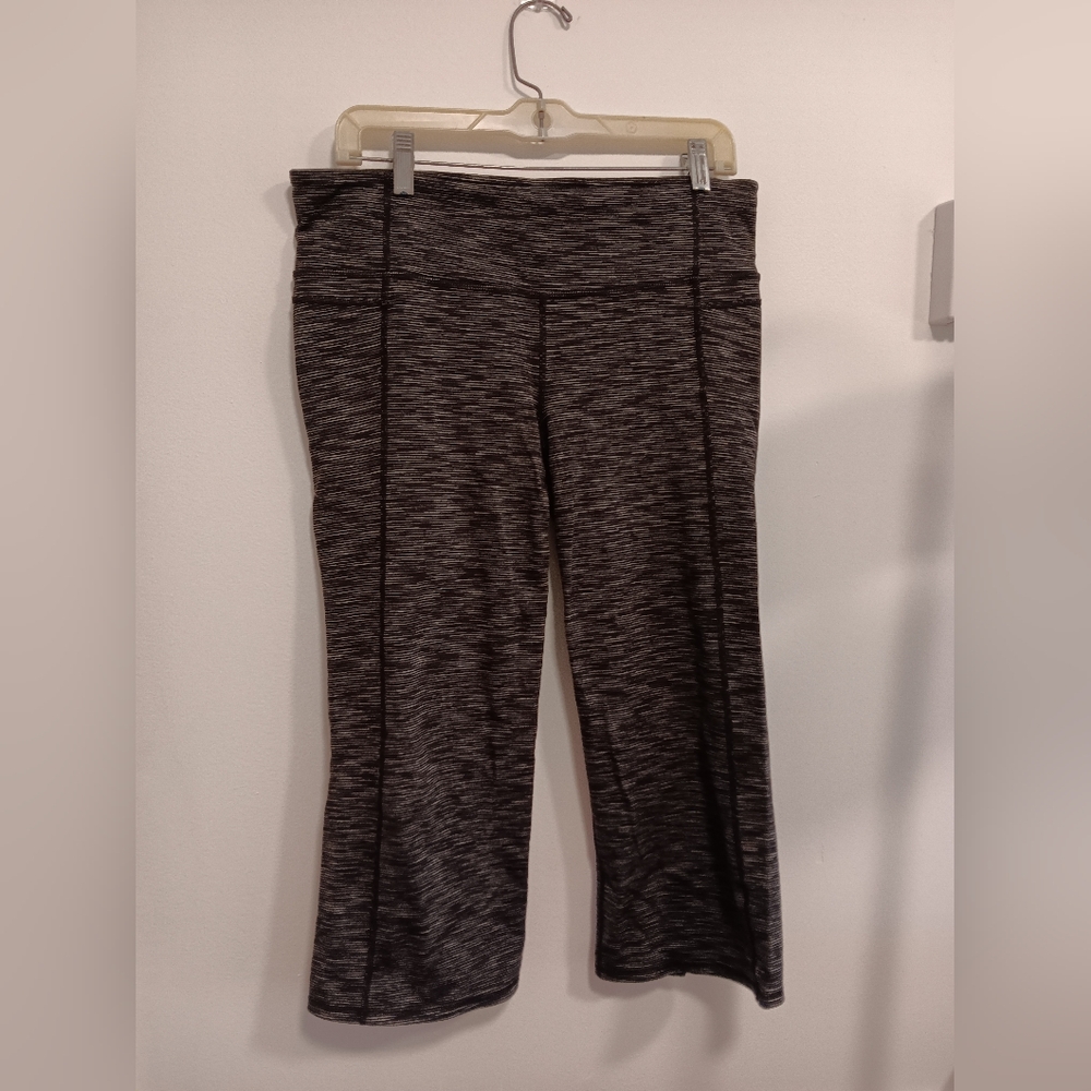 Athleta Wide Leg Crop Capri Heather Gray Women's Pants